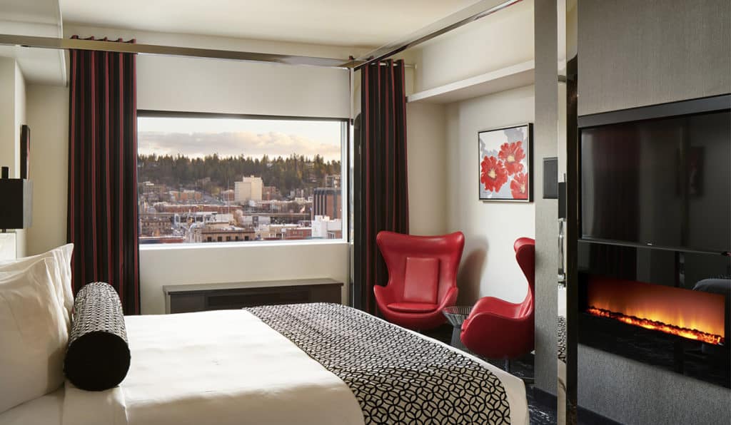 Governor Suite Bedroom with Fireplace | Davenport Grand