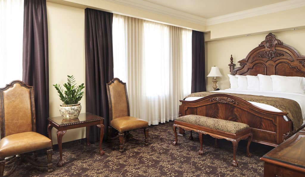Governor Suite bedroom- King Bed | Historic Davenport
