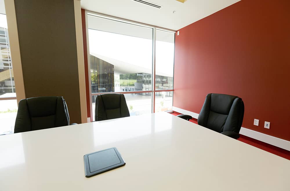 Meeting Room | Meeting table | Davenport Grand